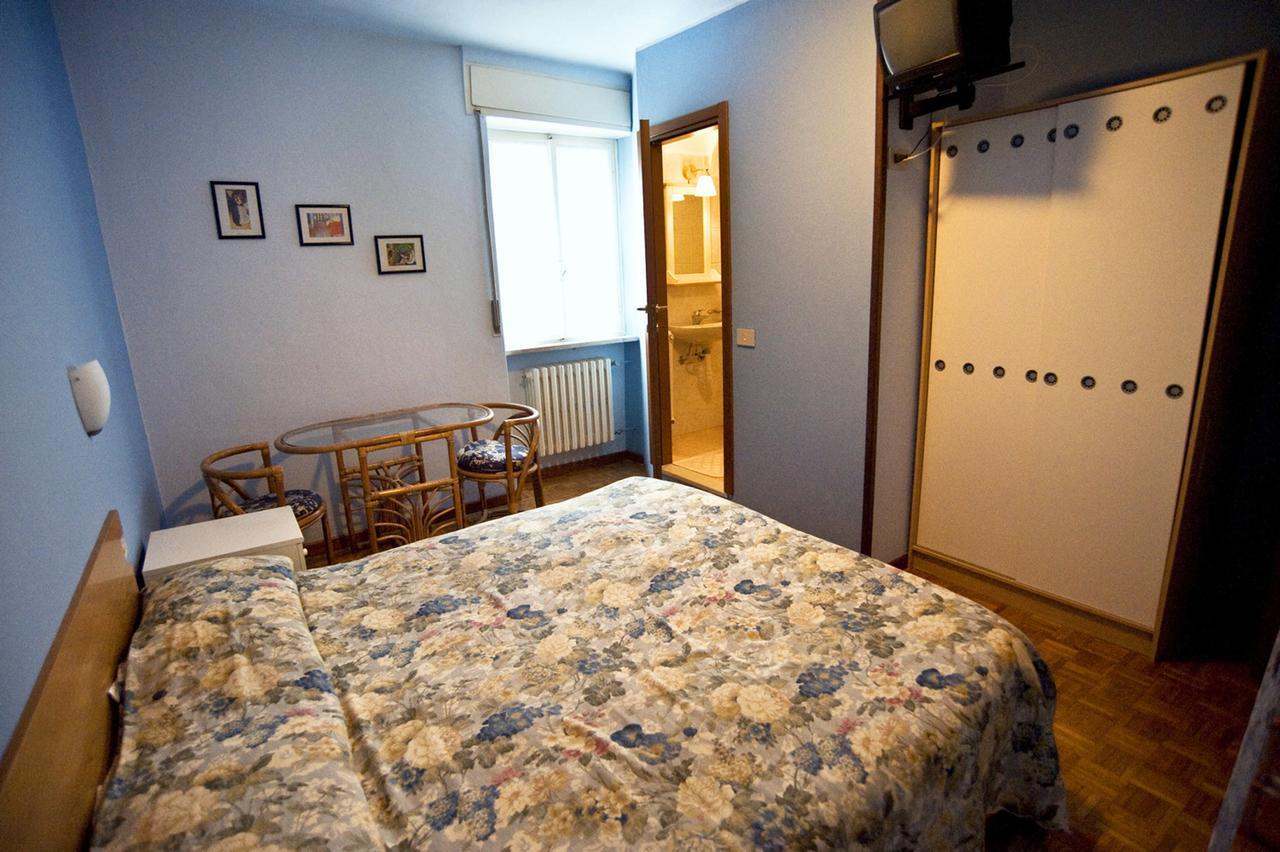 Albergo Della Posta Clusone Exteriér fotografie